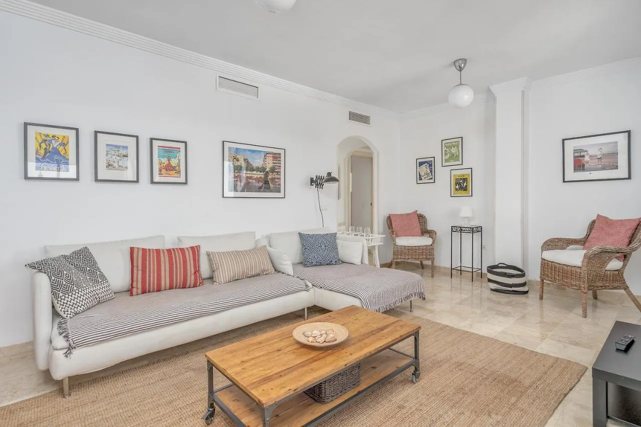 Fuengirola Penthouse With Seaviews Close To The Beach By Costarentals - Ref 06 Torremolinos Apartmán